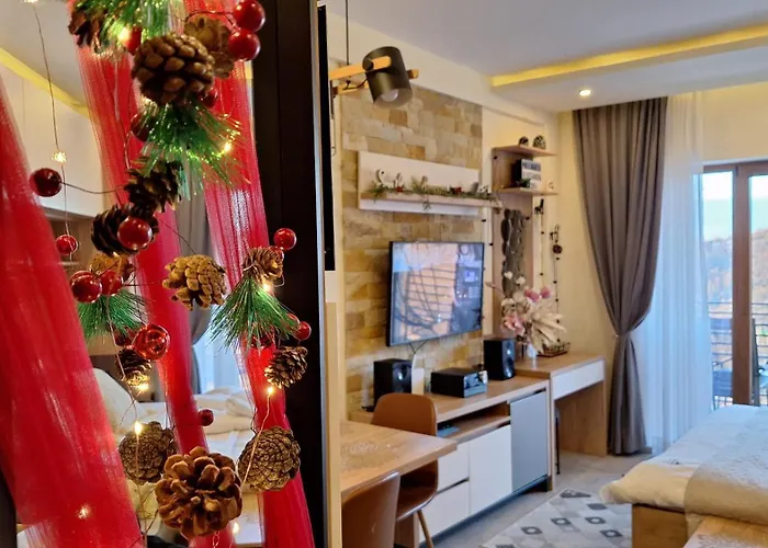 Vistanova Milmari S33 *